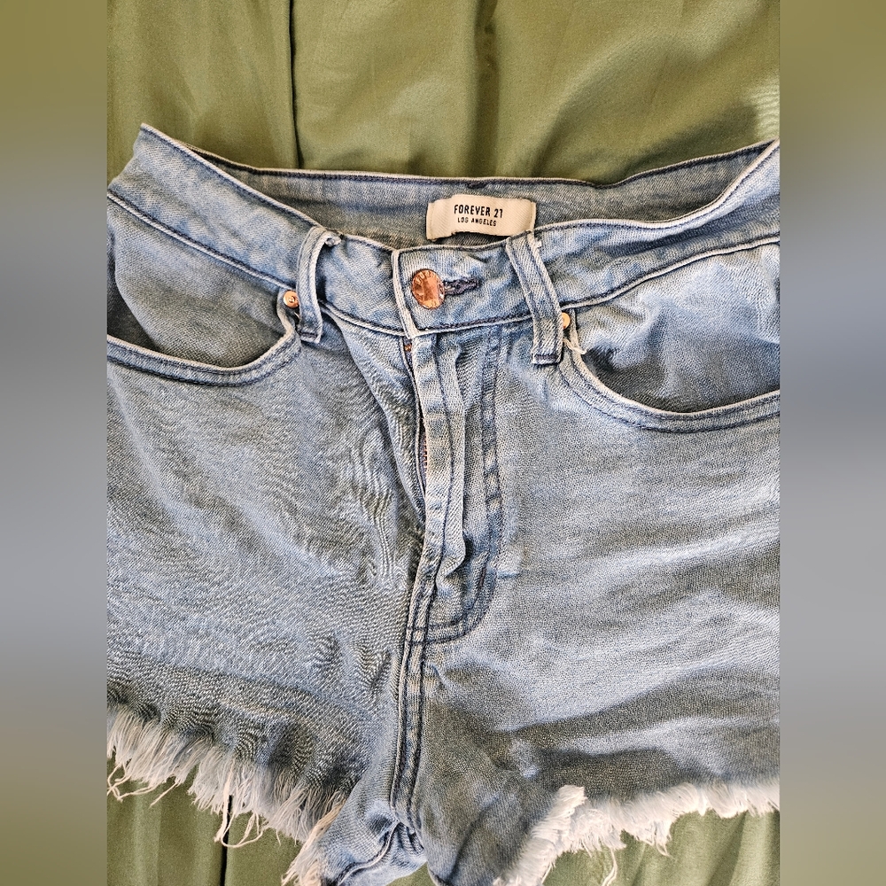 Forever 21 size 24 booty shorts